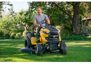Газонокосарки, газонні та садові трактори Cub Cadet XT3 QS127