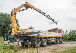 Гідравлічні вантажні крани Effer 220 6S