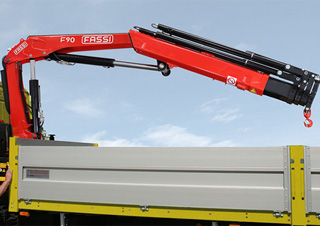 Гідравлічні вантажні крани Fassi F 90 B 0.21 e-active