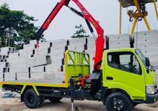 Гідравлічні вантажні крани Sany SPK 6500 A