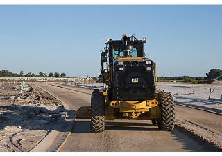 Грейдери Caterpillar 160M3 AWD