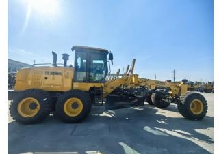 Грейдери XCMG GR215 