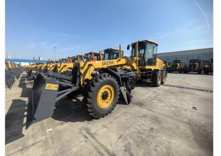 Грейдери XCMG GR215A