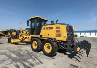 Грейдери XCMG GR2205AT