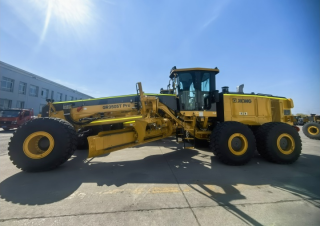 Грейдери XCMG GR3505T Pro