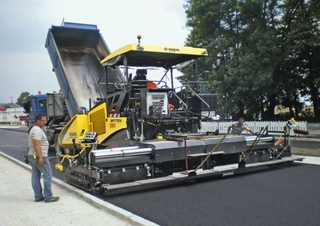 Гусеничні асфальтоукладачі Bomag BF 980 C