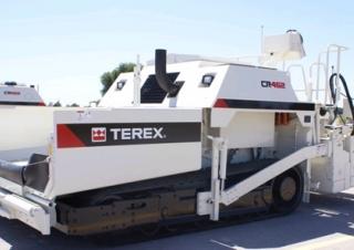 Гусеничні асфальтоукладачі Terex CR462