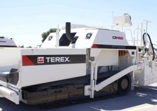 Гусеничні асфальтоукладачі Terex CR462