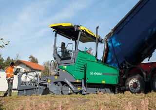 Гусеничні асфальтоукладачі Vögele Super 1800-3i