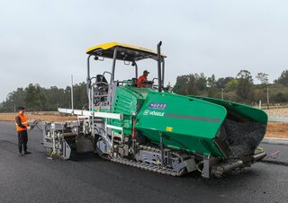 Гусеничні асфальтоукладачі Vögele SUPER 1880 L