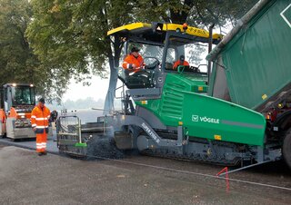 Гусеничні асфальтоукладачі Vögele Super 2100-3i