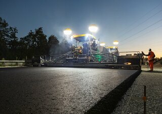 Гусеничні асфальтоукладачі Vögele Super 3000-3i