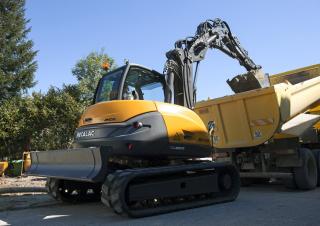 Гусеничні екскаватори Mecalac 10MCR