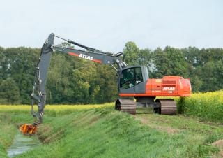 Гусеничні екскаватори Atlas 240 LC