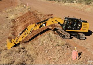 Гусеничні екскаватори Caterpillar 323F L