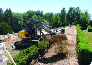 Гусеничні екскаватори Mecalac 8MCR