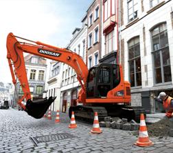 Гусеничні екскаватори Doosan DX 140 LCR