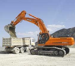 Гусеничні екскаватори Doosan DX 520 LC
