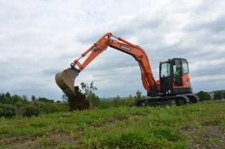 Гусеничні екскаватори Doosan DX 85 R 3