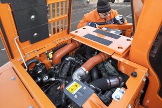 Гусеничні екскаватори Doosan DX140LCR-3
