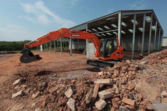 Гусеничні екскаватори Doosan DX140LCR-3