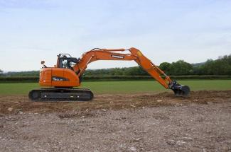 Гусеничні екскаватори Doosan DX140LCR-3