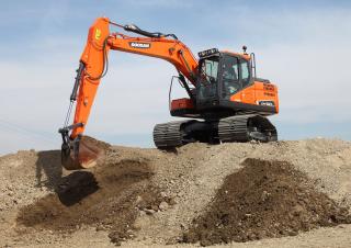 Гусеничні екскаватори Doosan DX160LC-5 HT