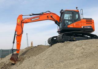 Гусеничні екскаватори Doosan DX160LC-5-HT