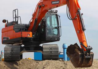 Гусеничні екскаватори Doosan DX160LC-5-HT