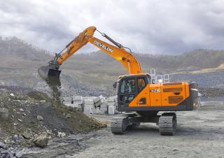 Гусеничні екскаватори Develon DX230LC-9