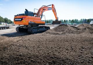 Гусеничні екскаватори Doosan DX255LC-7