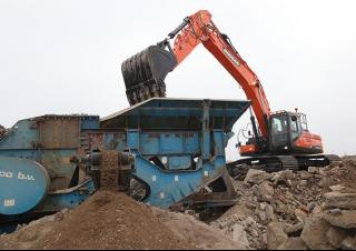 Гусеничні екскаватори Doosan DX340LC-5
