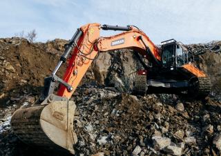 Гусеничні екскаватори Doosan DX490LC-7