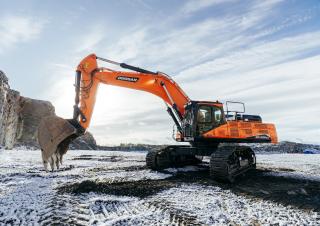 Гусеничні екскаватори Doosan DX530LC-7
