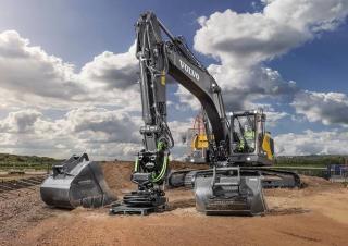 Гусеничні екскаватори Volvo EC250ERL