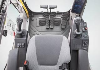 Гусеничні екскаватори Volvo EC300E HYBRID 
