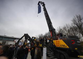 Гусеничні екскаватори Volvo EC750E HR