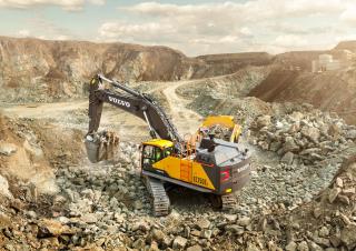 Гусеничні екскаватори Volvo EC750E