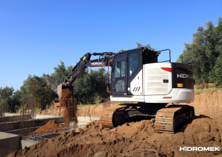 Гусеничні екскаватори Hidromek HMK 145 LC SR