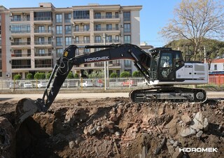 Гусеничні екскаватори Hidromek HMK 230 NLC