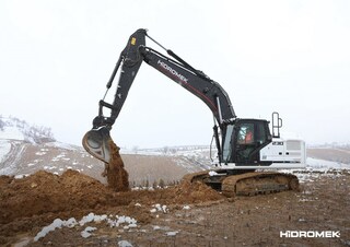 Гусеничні екскаватори Hidromek HMK 230 NLC