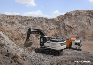 Гусеничні екскаватори Hidromek HMK 390 LC HD