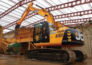 Гусеничні екскаватори JCB JS190LC