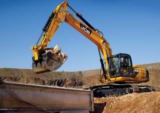 Гусеничні екскаватори JCB JS240LC