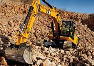 Гусеничні екскаватори JCB JS240LC