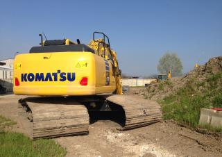Гусеничні екскаватори Komatsu PC170LC-10