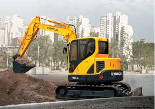 Гусеничні екскаватори Hyundai R80CR-9A