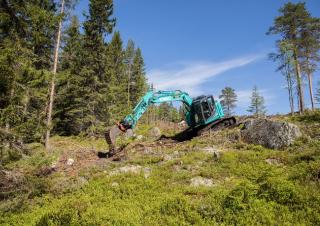 Гусеничні екскаватори Kobelco SK 140 SRL 5