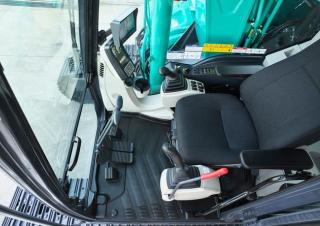 Гусеничні екскаватори Kobelco SK 180 LC 10E