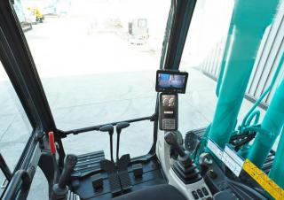 Гусеничні екскаватори Kobelco SK 180 LC 10E